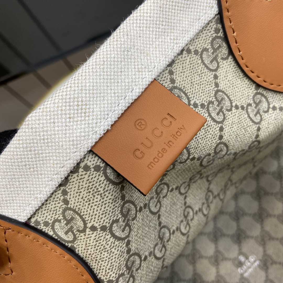 Gucci Medium Tote Bag With Gucci Print - PerfectKickZ