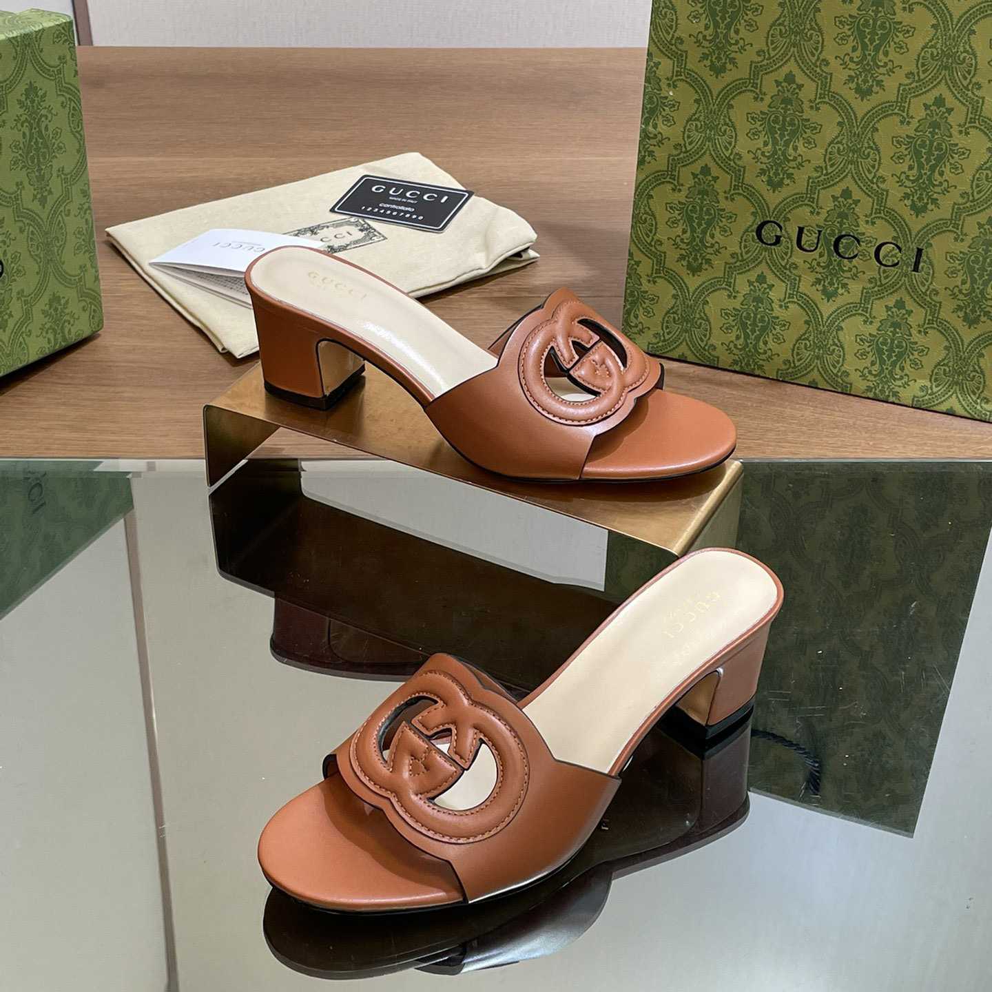 Gucci Women's Interlocking G Slide Sandal  - PerfectKickZ