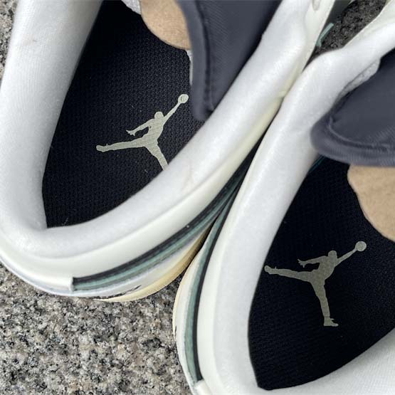 Air Jordan 1 Low WMNS “Jade Smoke” Sneaker    DC0774-001  - PerfectKickZ