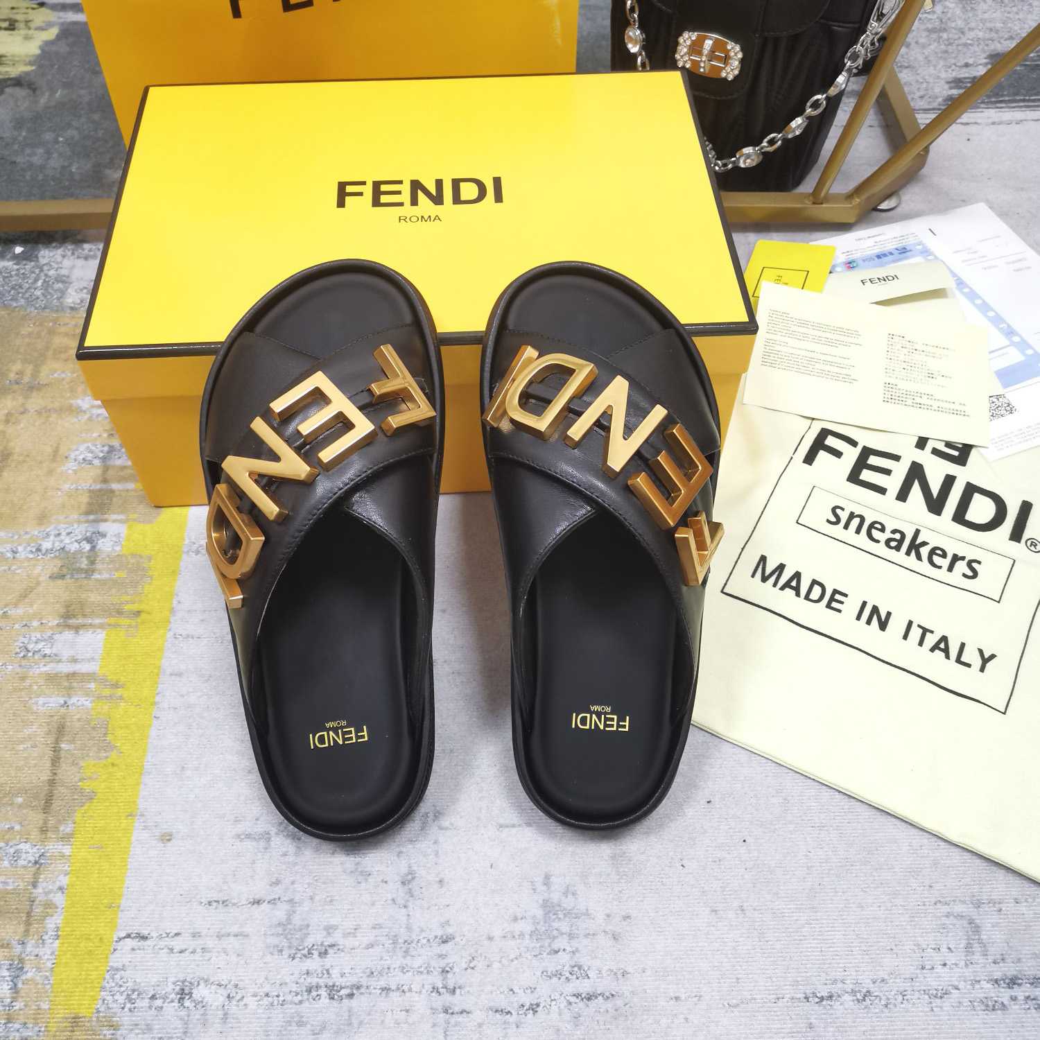 Fendi Slides - 