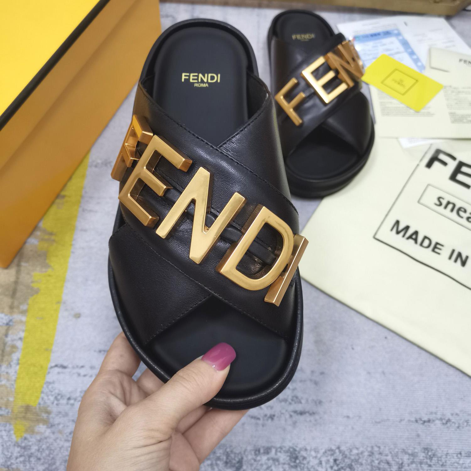 Fendi Slides - 