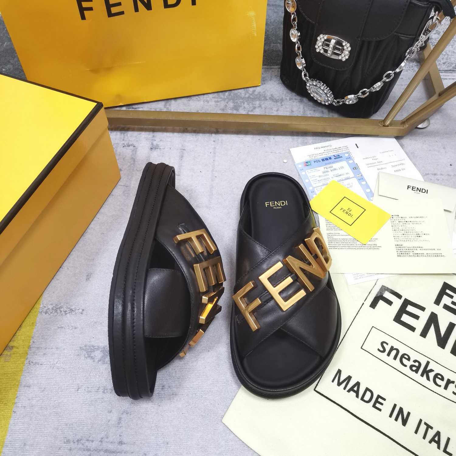 Fendi Slides - 