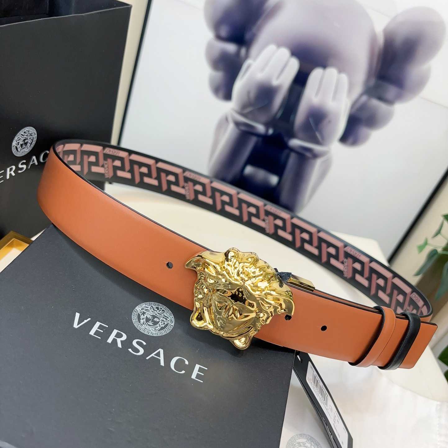 Versace Reversible Leather Belt    40mm - PerfectKickZ