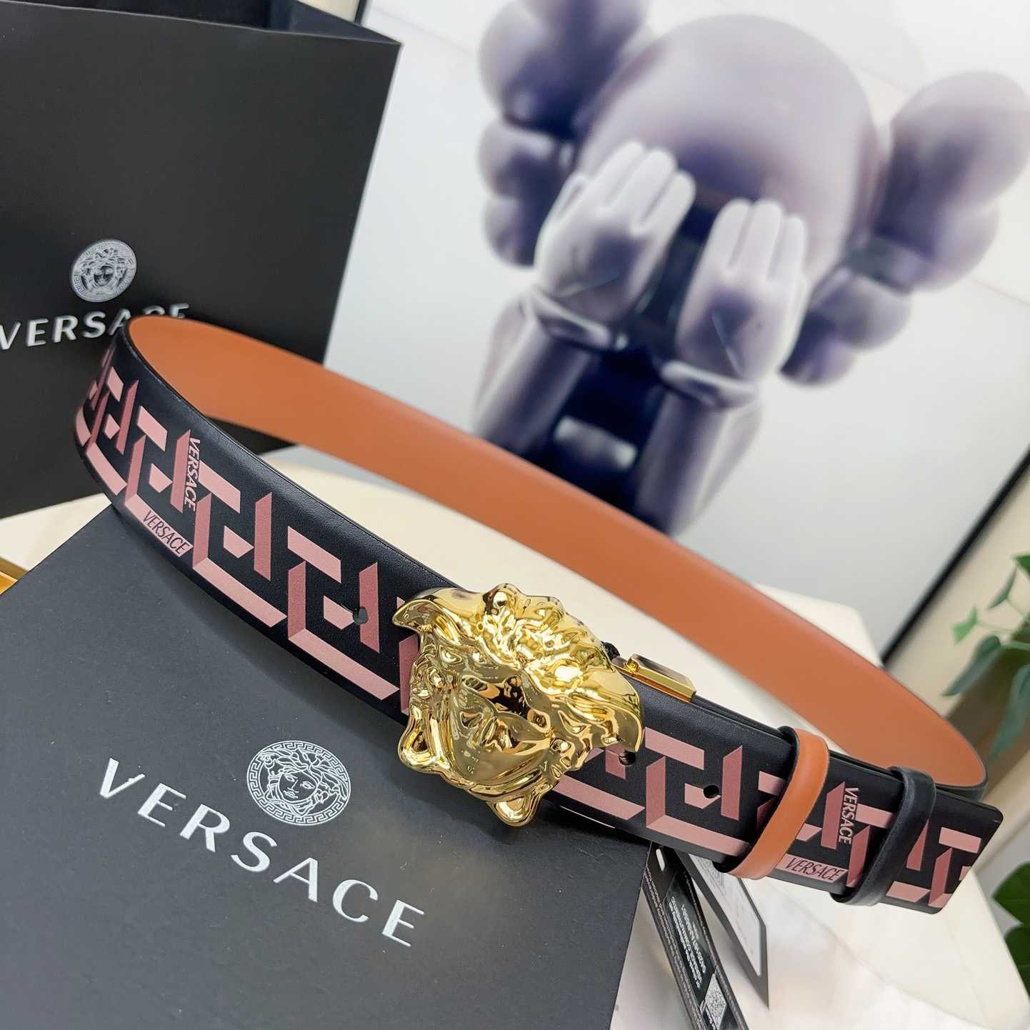 Versace Reversible Leather Belt    40mm - PerfectKickZ