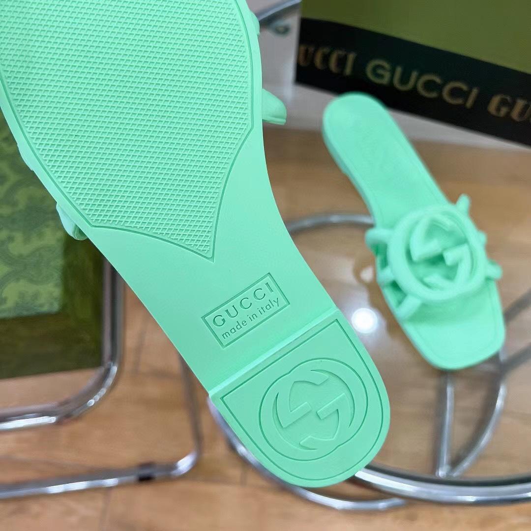 Gucci Women's Interlocking G Slide Sandal - PerfectKickZ