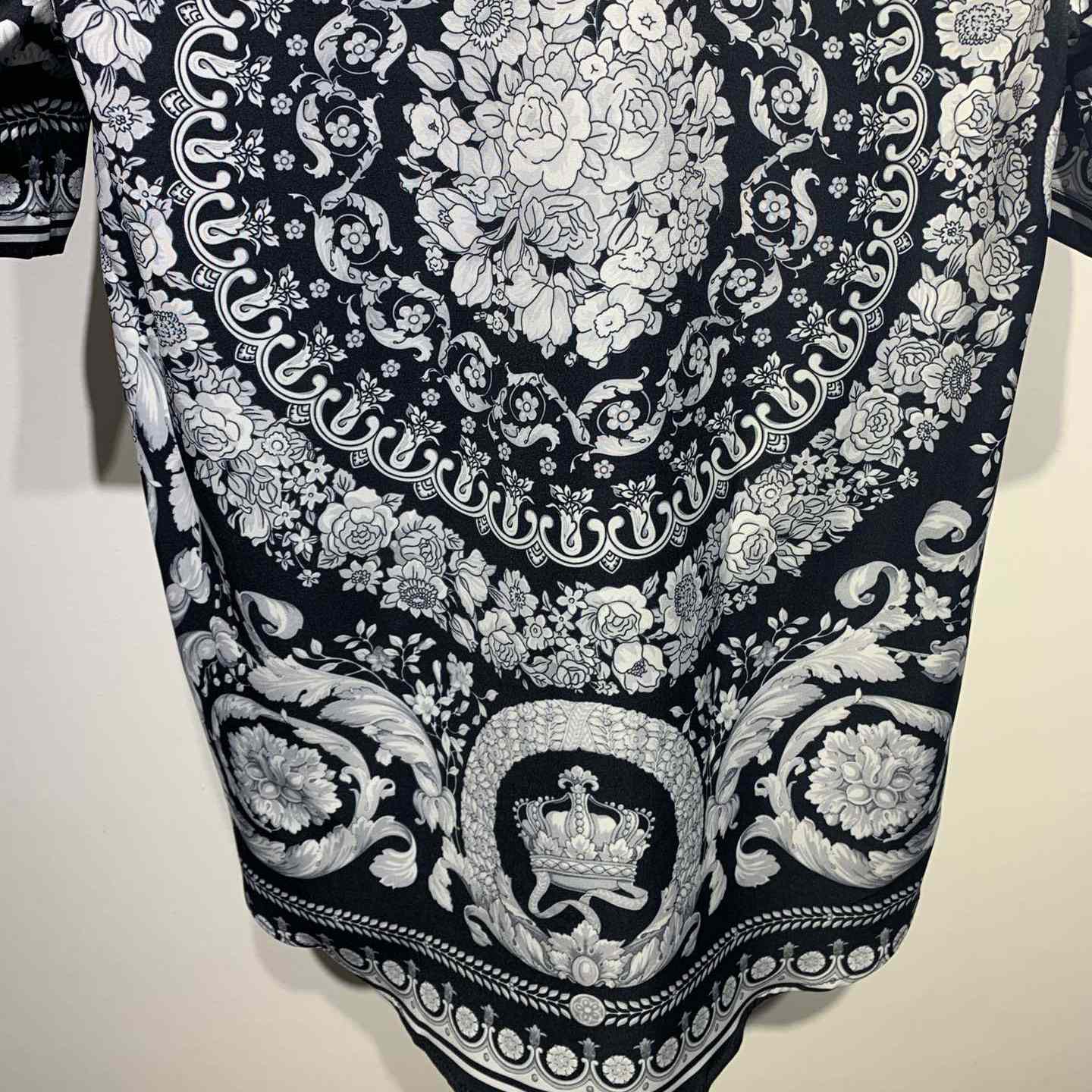 Versace Barocco Print Silk Shirt - PerfectKickZ