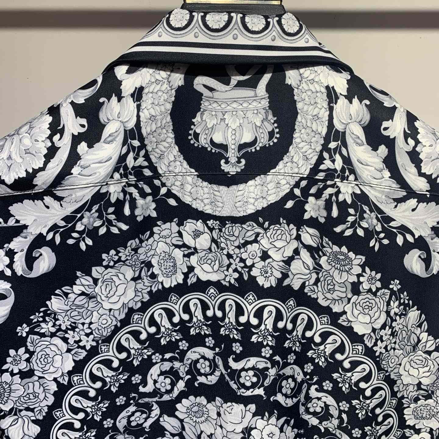 Versace Barocco Print Silk Shirt - PerfectKickZ