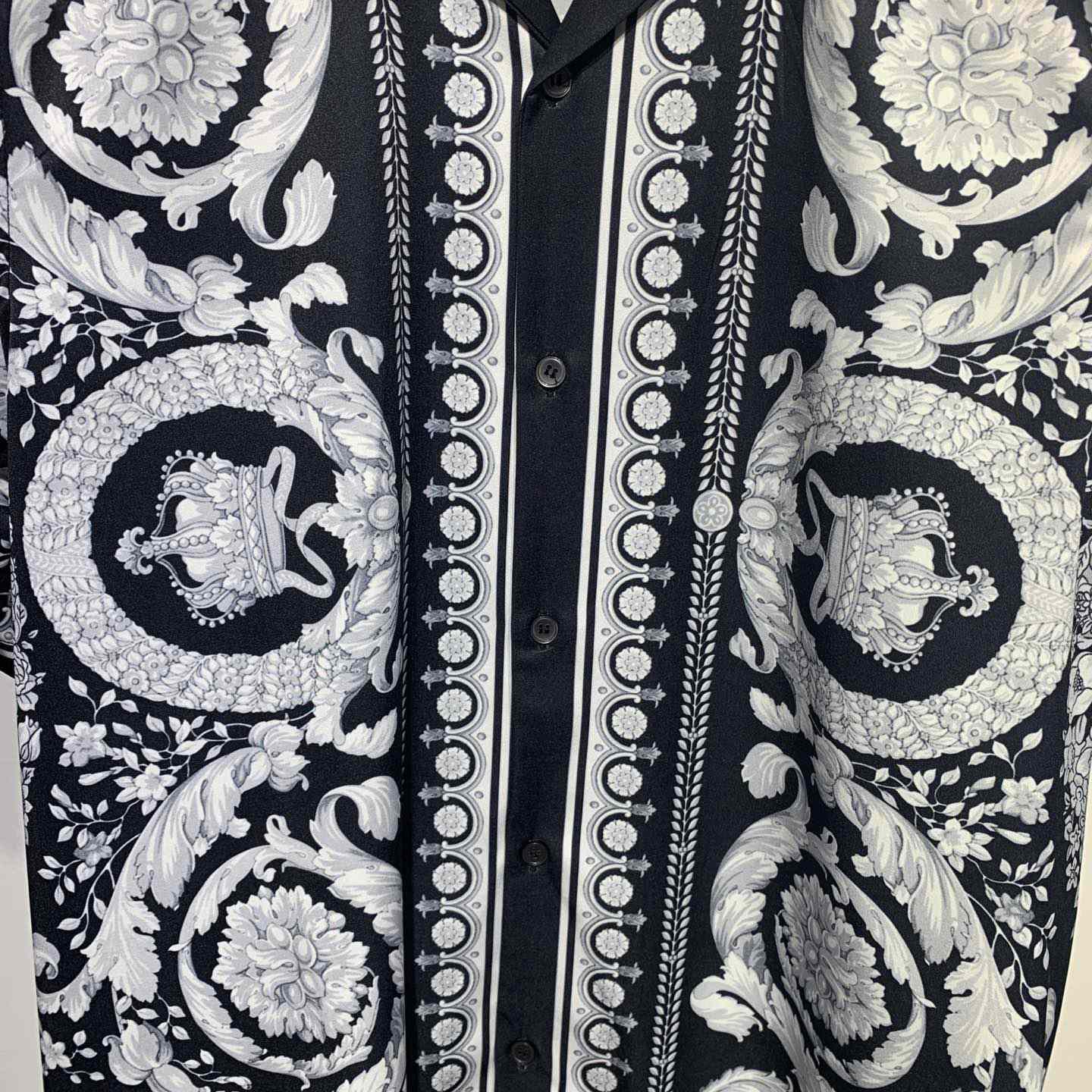 Versace Barocco Print Silk Shirt - PerfectKickZ