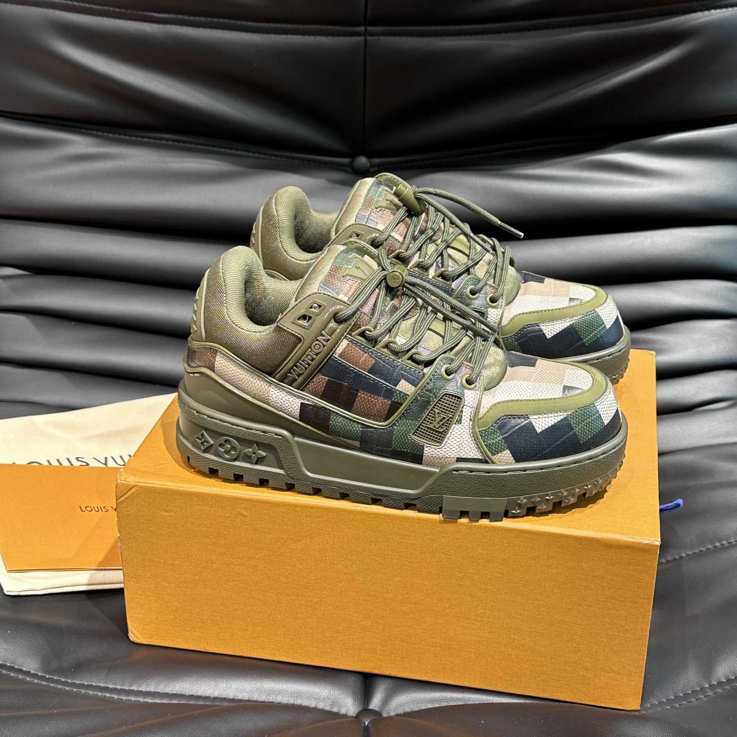 Louis Vuitton LV Trainer Maxi Sneaker   1ACNCZ - PerfectKickZ