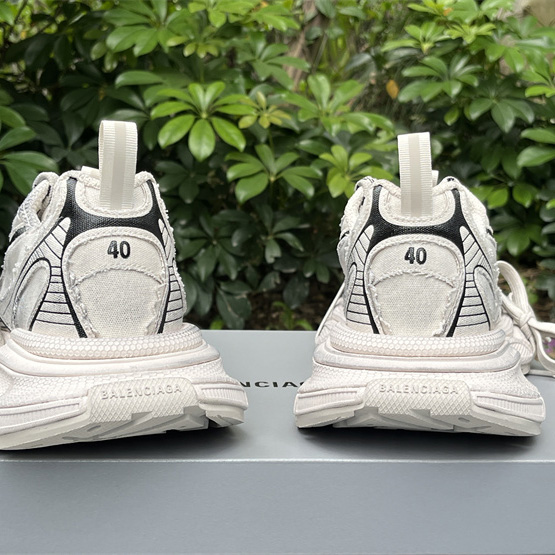 Balenciaga 3XL Sneaker  - PerfectKickZ
