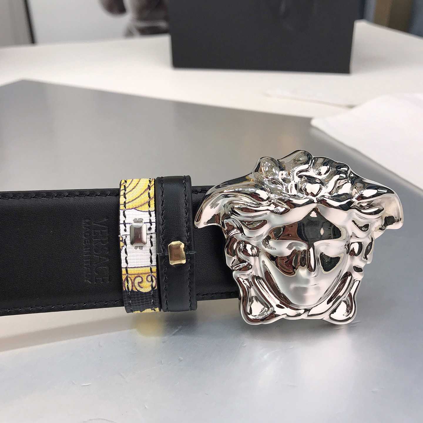 Versace Barocco Reversible LeatherBelt    40mm - PerfectKickZ