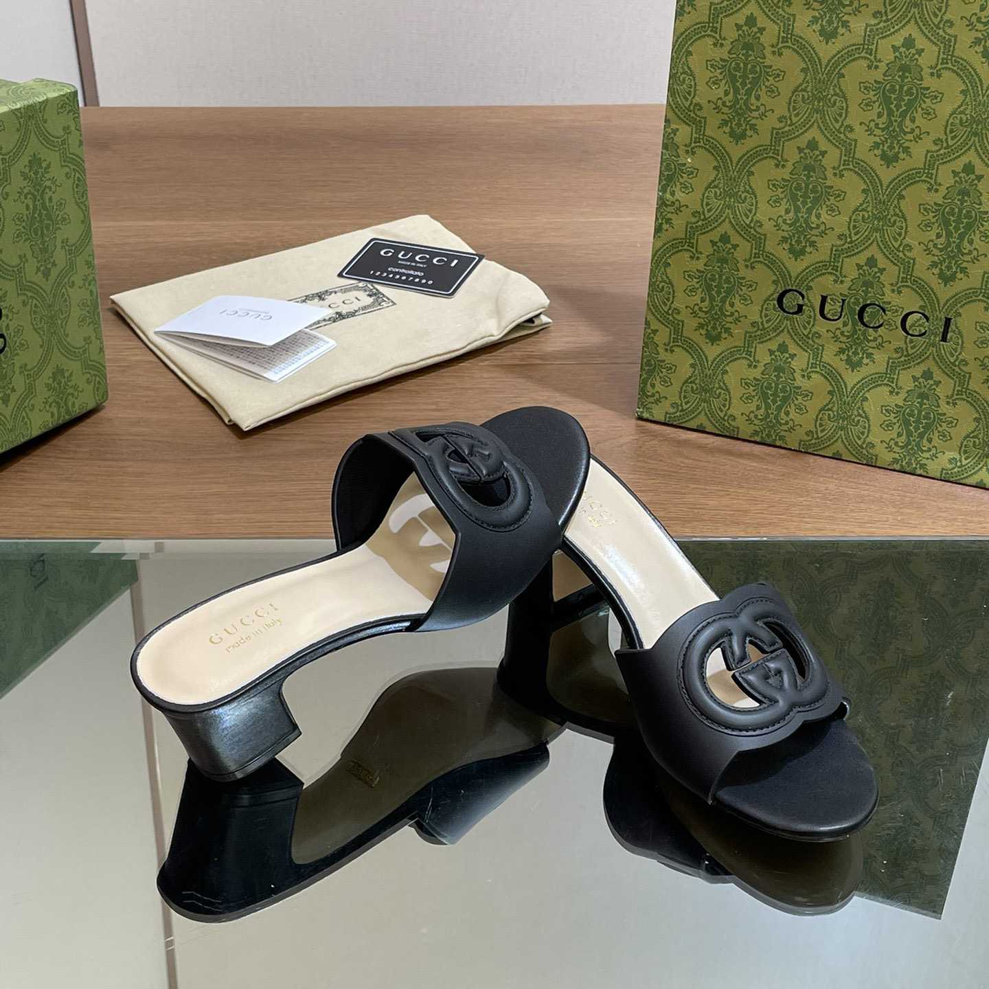 Gucci Women's Interlocking G Slide Sandal  - PerfectKickZ