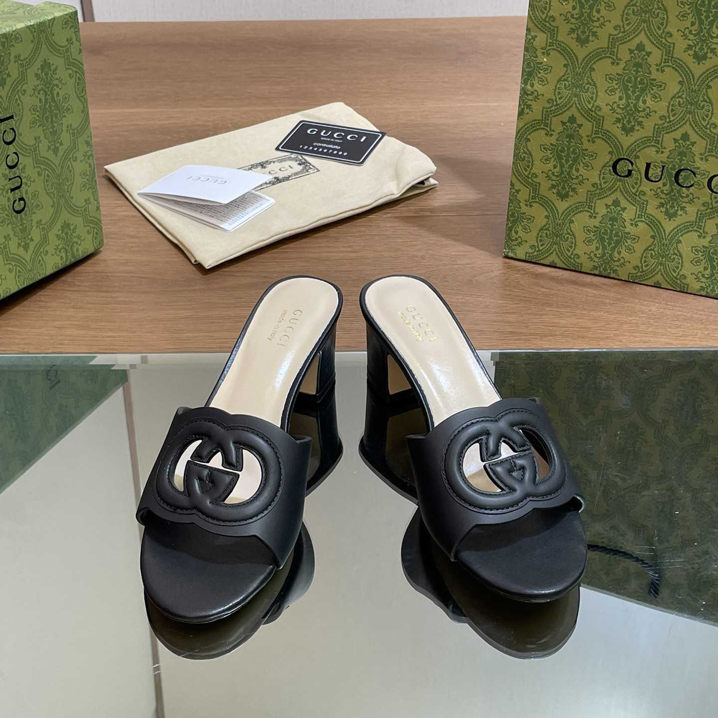 Gucci Women's Interlocking G Slide Sandal  - PerfectKickZ