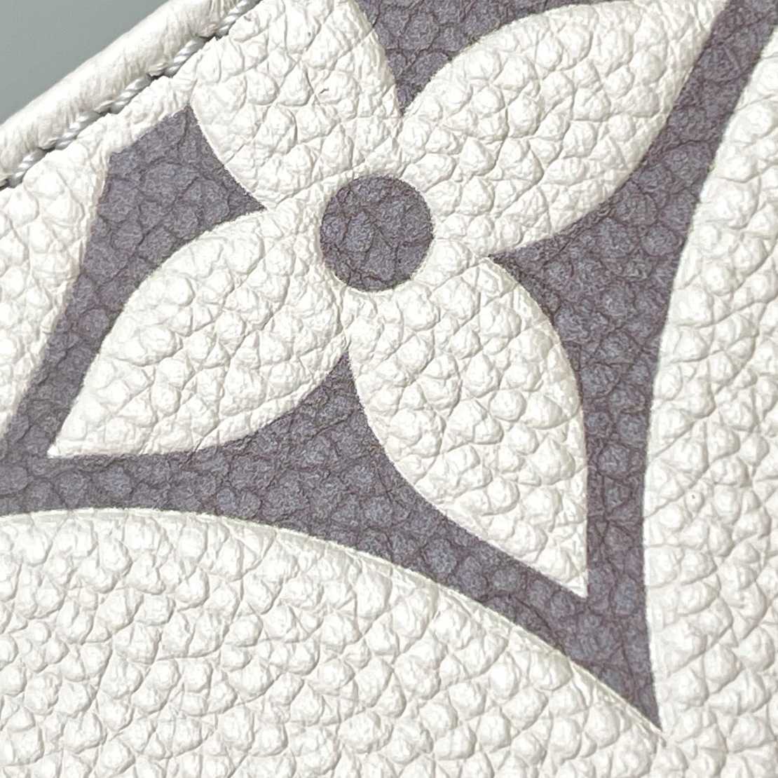 Louis Vuitton OnTheGo   M45654   25-19-11.5cm - PerfectKickZ