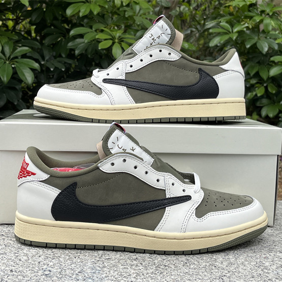 Travis Scott x Air Jordan 1 Low OG Sneaker      DM7866-200 - PerfectKickZ