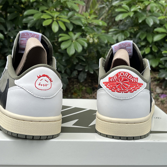 Travis Scott x Air Jordan 1 Low OG Sneaker      DM7866-200 - PerfectKickZ