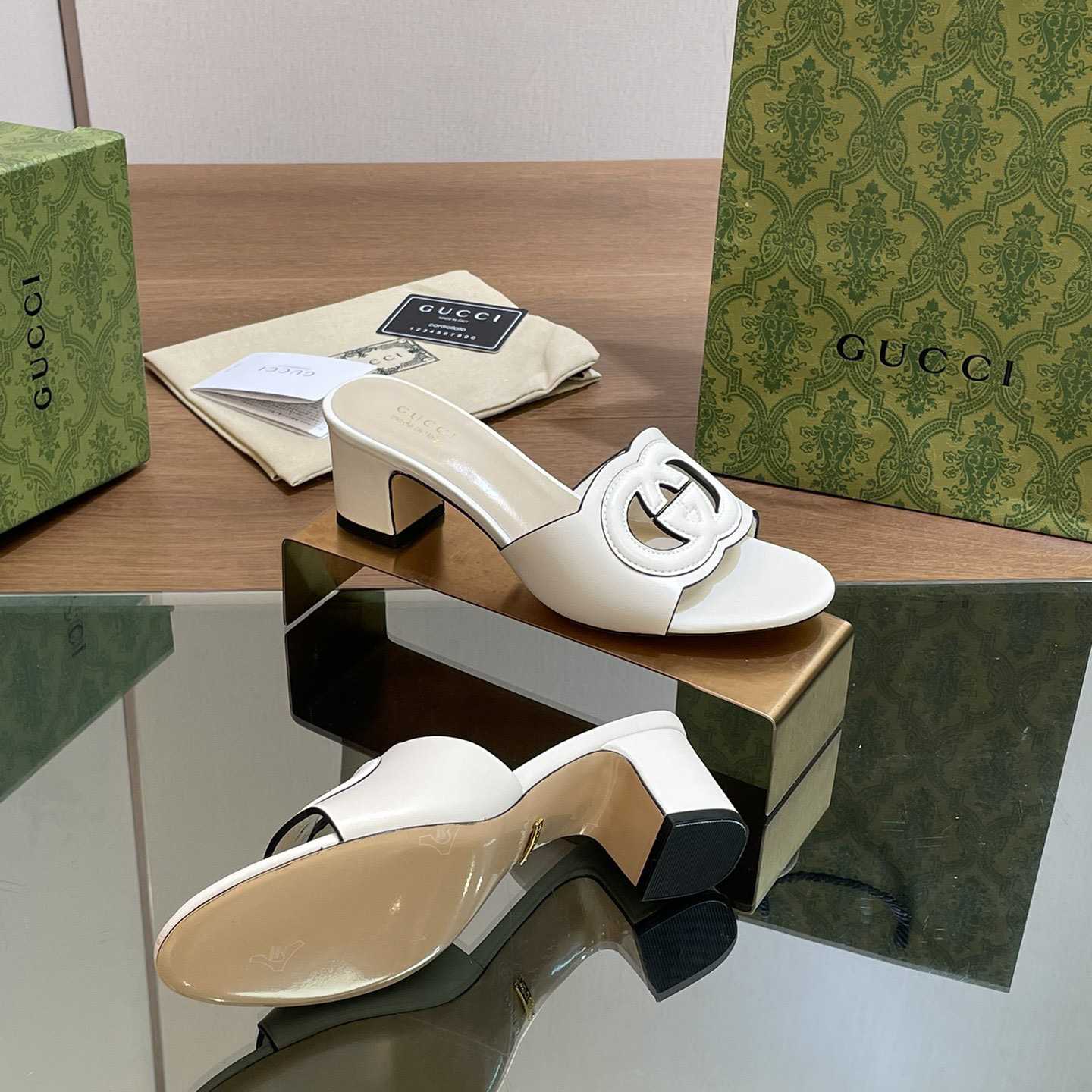 Gucci Women's Interlocking G Slide Sandal  - PerfectKickZ