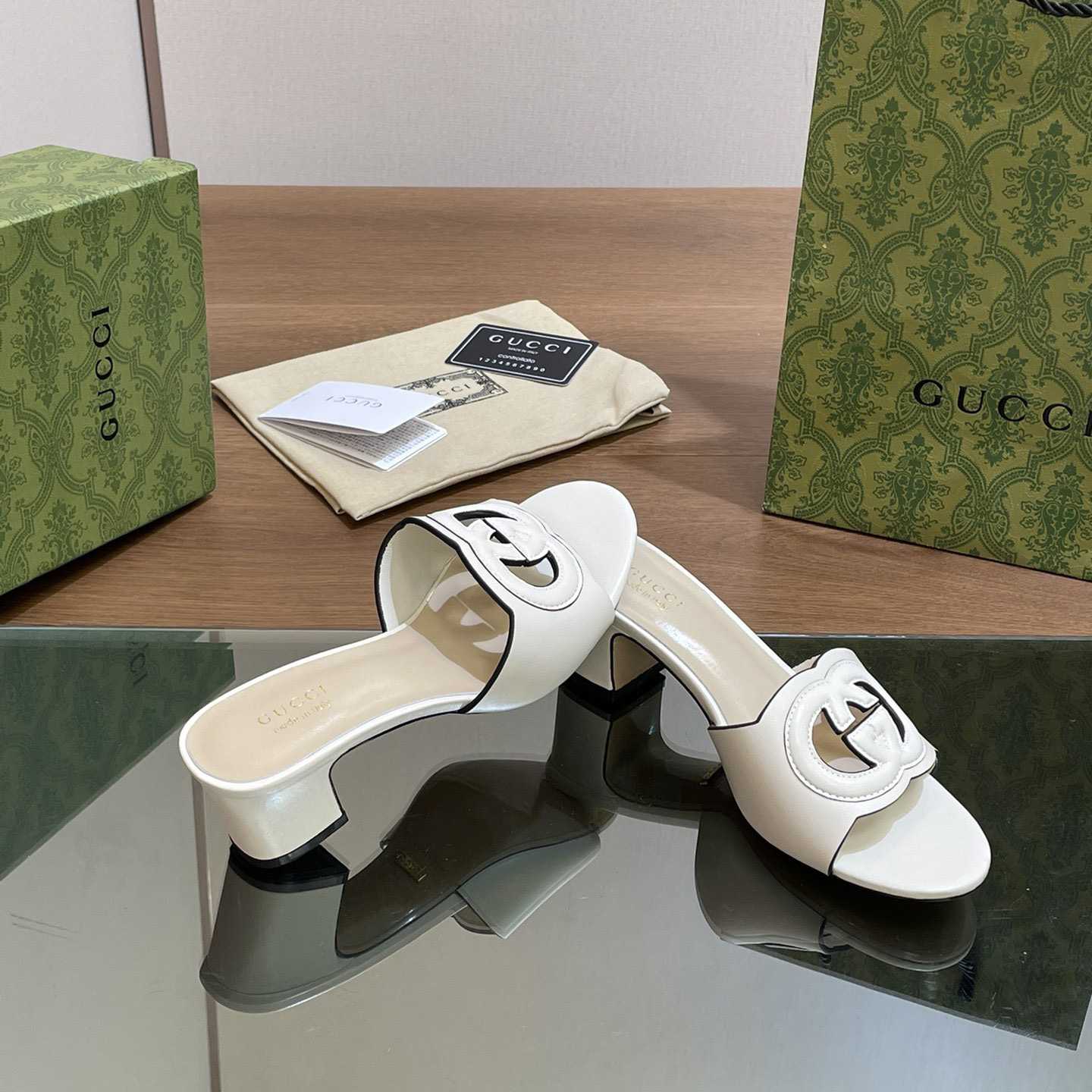 Gucci Women's Interlocking G Slide Sandal  - PerfectKickZ
