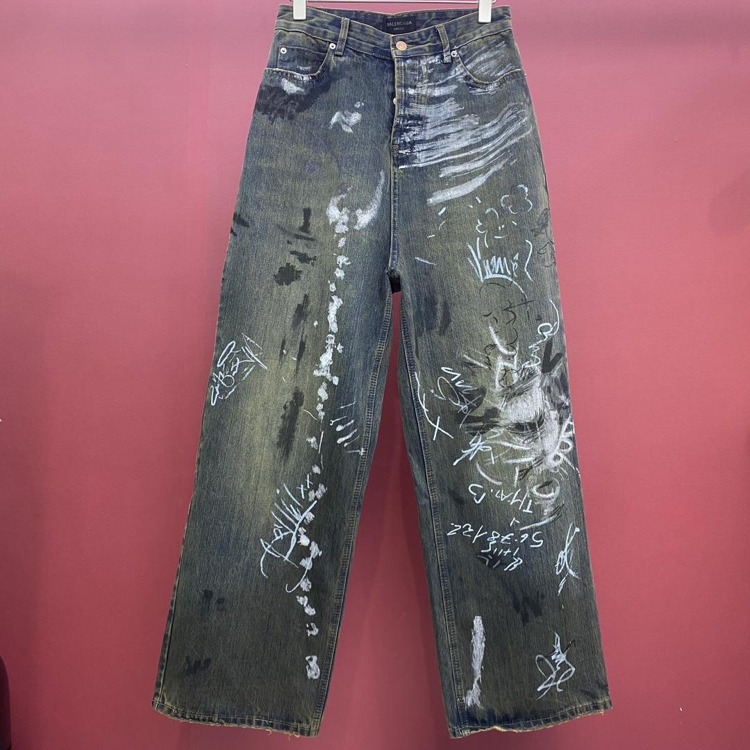 Balenciaga  Graffiti Baggy Jeans - PerfectKickZ
