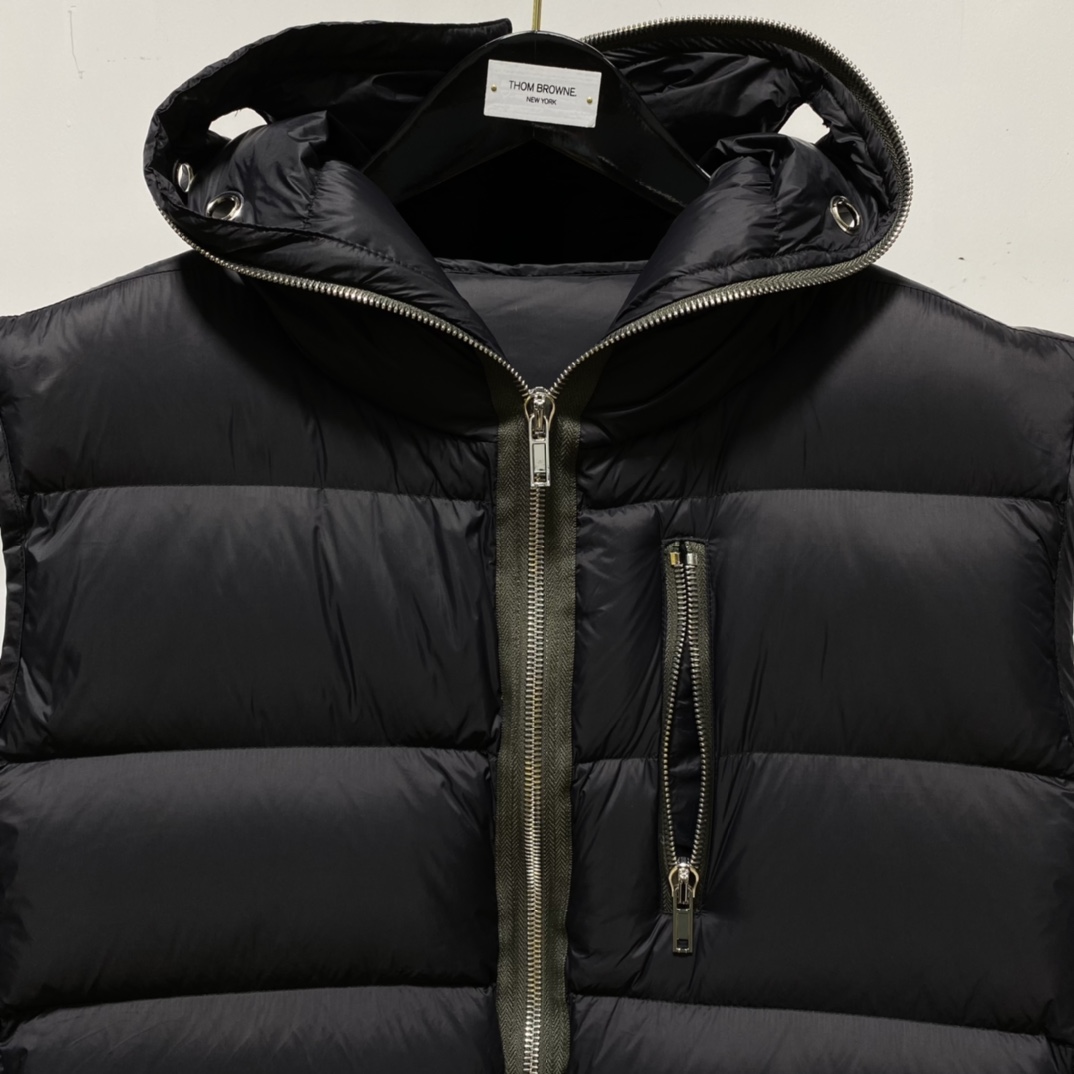 Rick Owens Gimp Hooded Vest - PerfectKickZ
