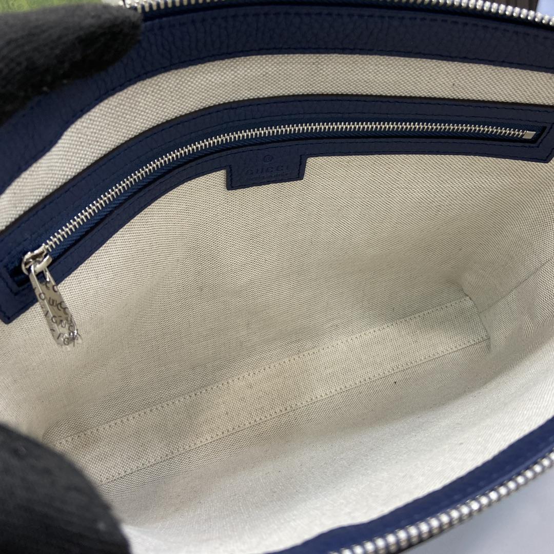 Gucci Jumbo GG Medium Messenger Bag - PerfectKickZ