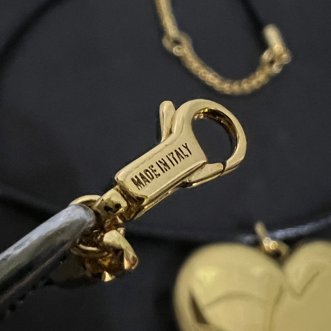 Celine CŒUR Triomphe Necklace In Brass With Gold Finish And Cotton - PerfectKickZ