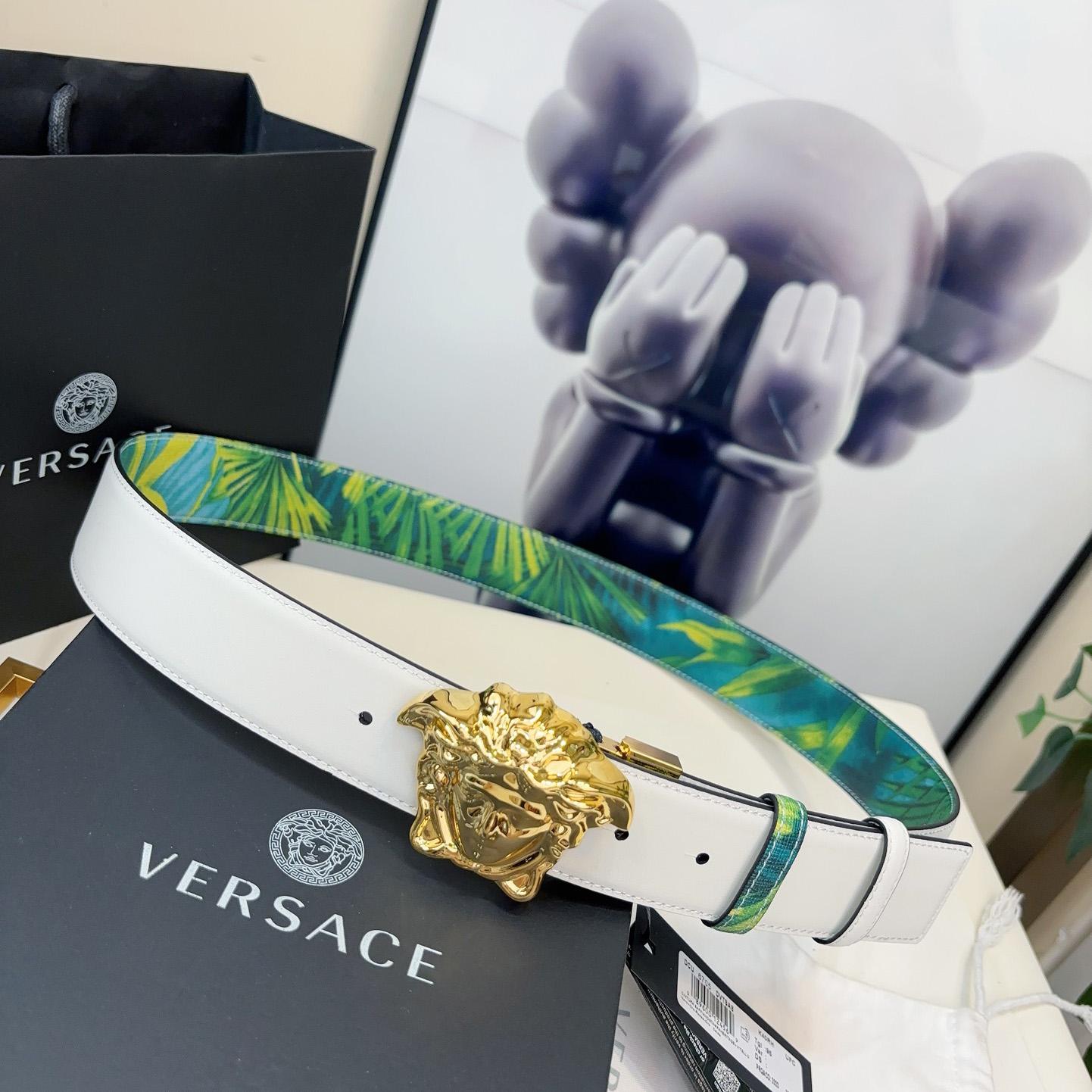 Versace Tiger La Medusa Leather Belt   40mm - PerfectKickZ