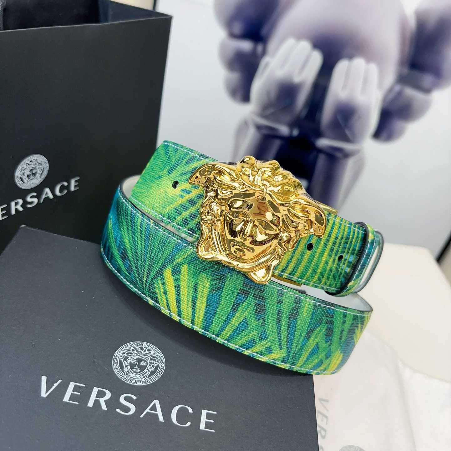 Versace Tiger La Medusa Leather Belt   40mm - PerfectKickZ
