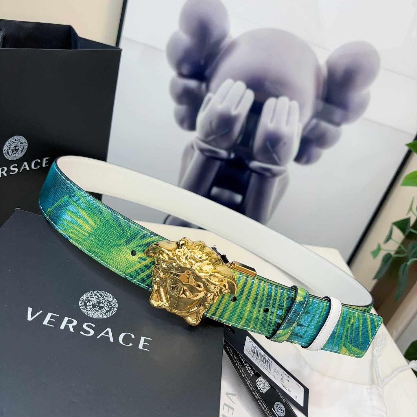 Versace Tiger La Medusa Leather Belt   40mm - PerfectKickZ