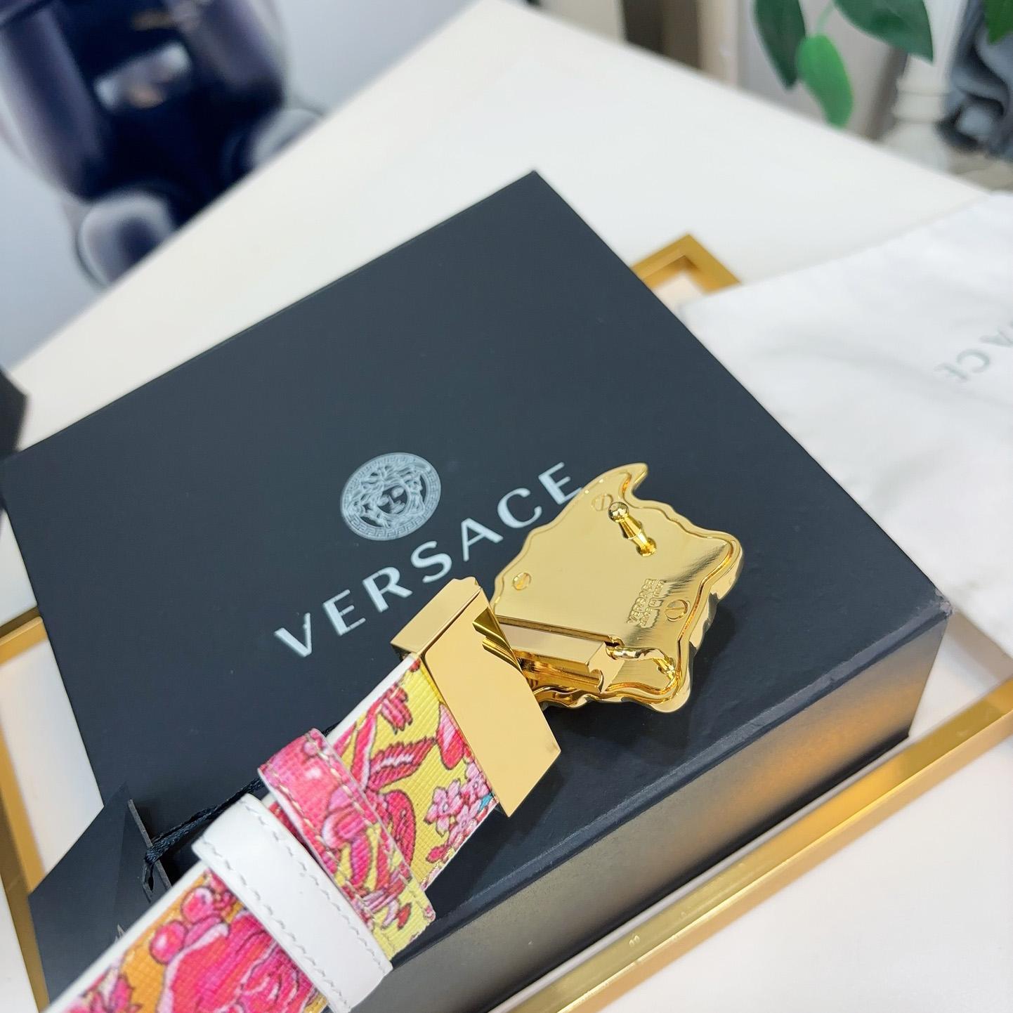 Versace Leather Waist Belt    40mm - PerfectKickZ