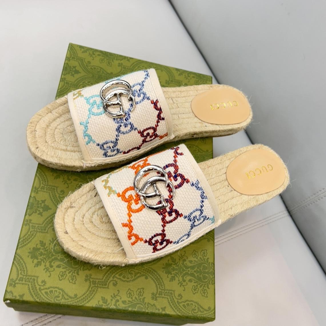 Gucci Women's GG Espadrille Slides - PerfectKickZ