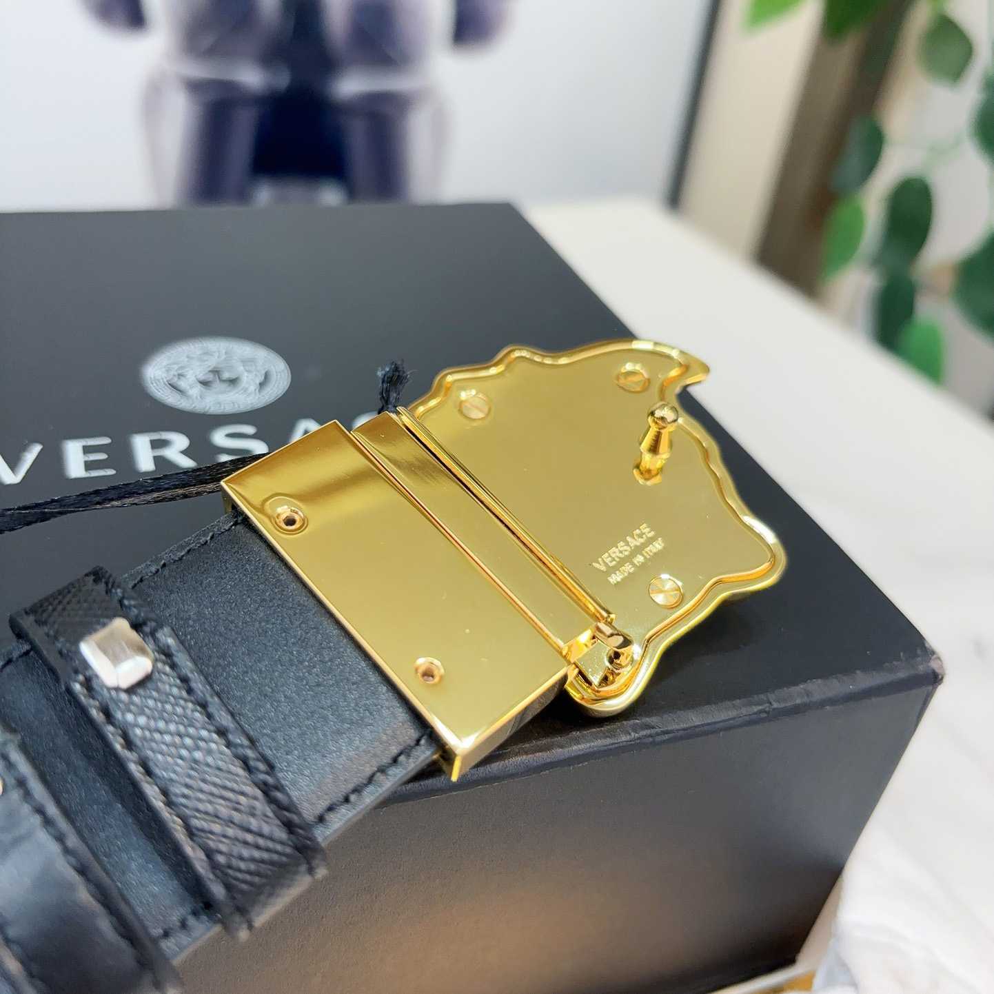Versace Barocco Reversible Leather Belt    40mm - PerfectKickZ