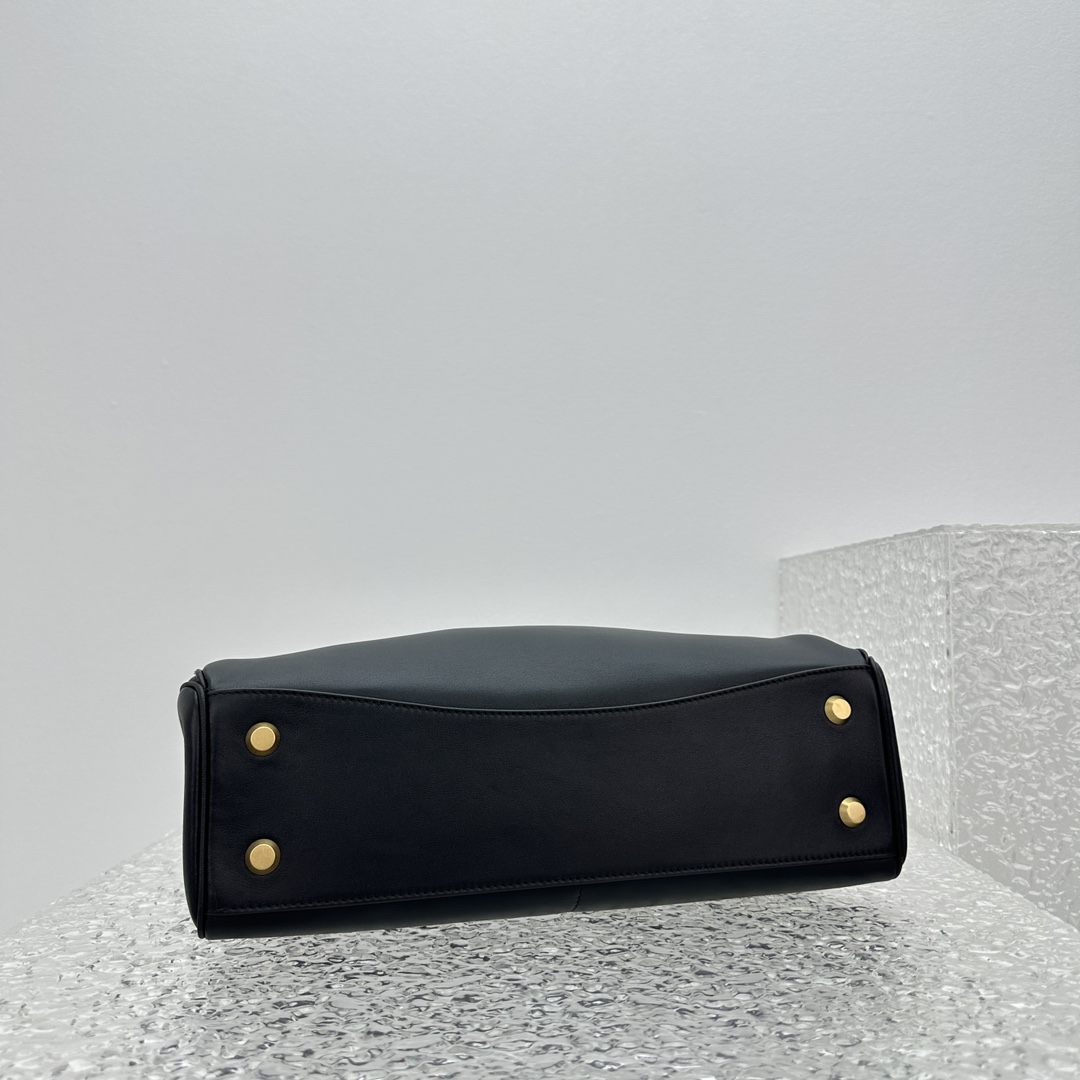 Balenciaga Rodeo Medium Handbag In Black - PerfectKickZ