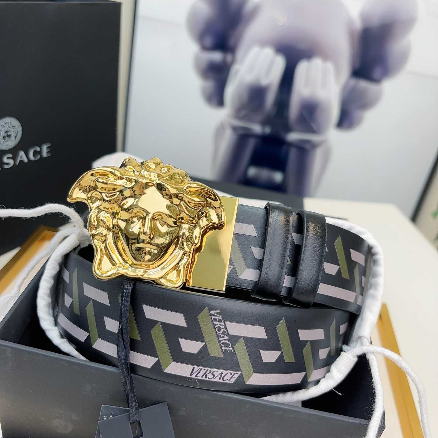 Versace Reversible Leather Belt    40mm - PerfectKickZ