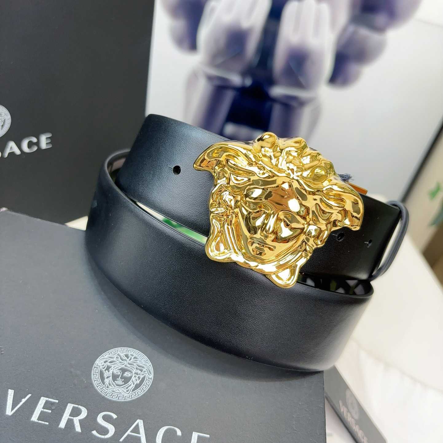 Versace Reversible Leather Belt    40mm - PerfectKickZ