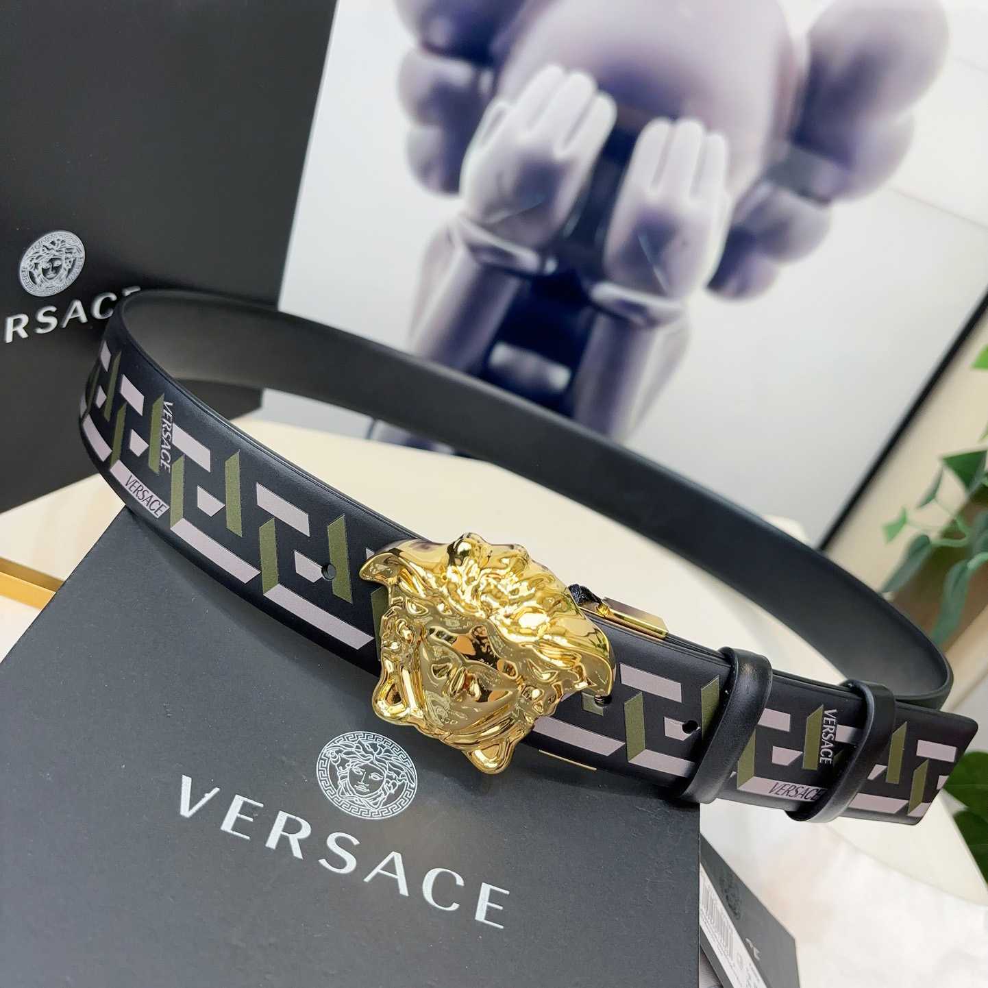 Versace Reversible Leather Belt    40mm - PerfectKickZ