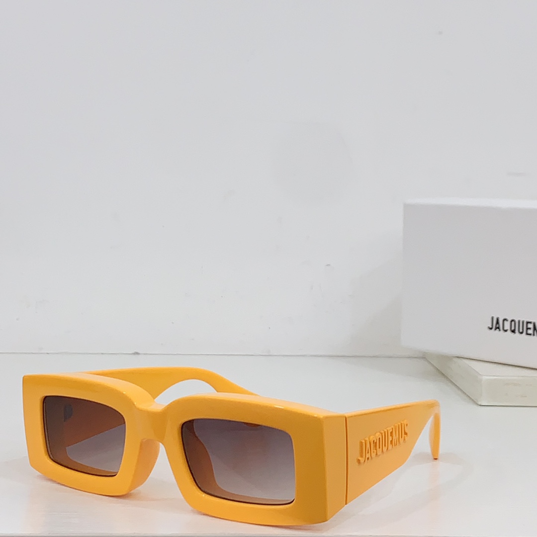 Jacquemus Les Lunettes Tupi Sunglasses   - PerfectKickZ