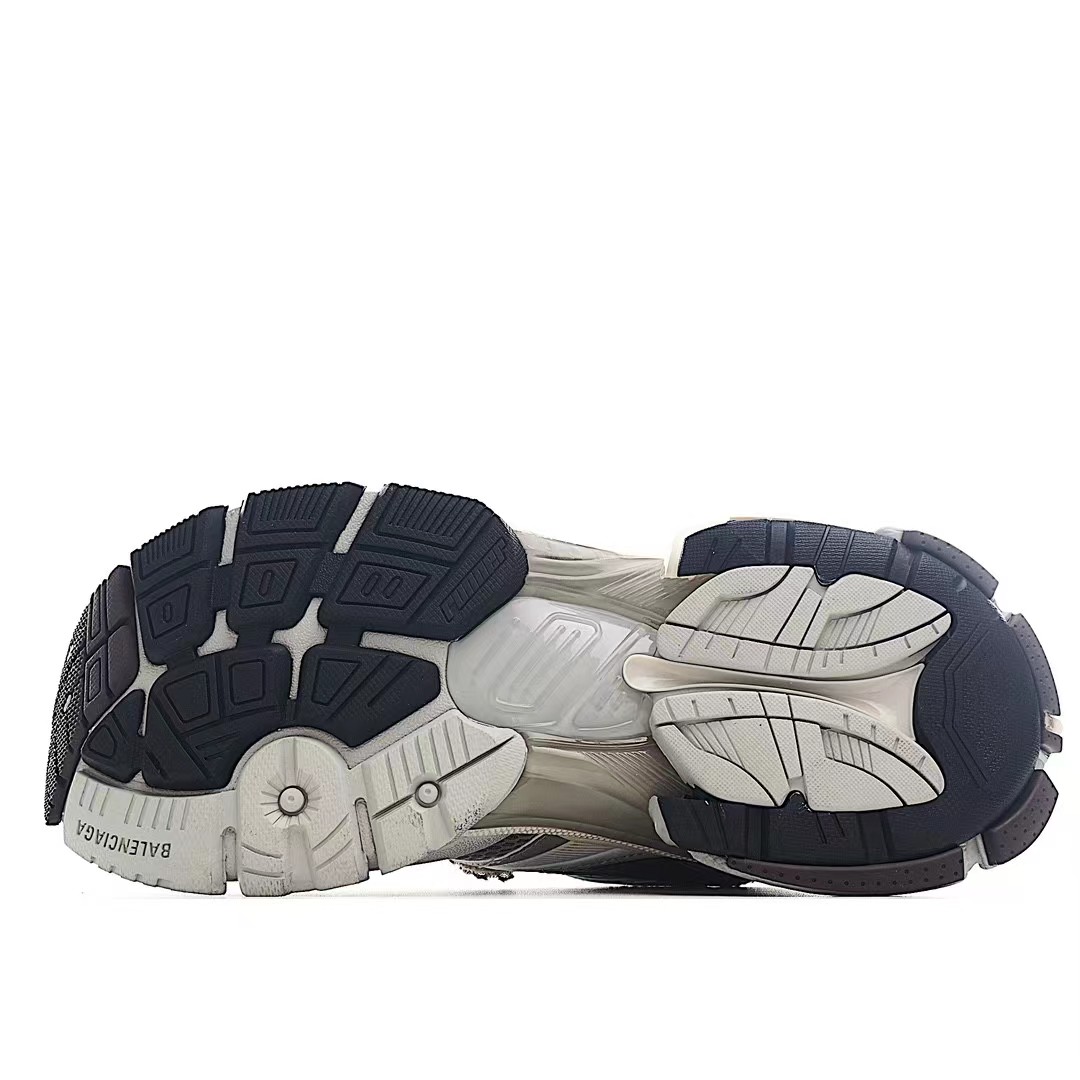 Balenciaga Runner Sneaker  - PerfectKickZ
