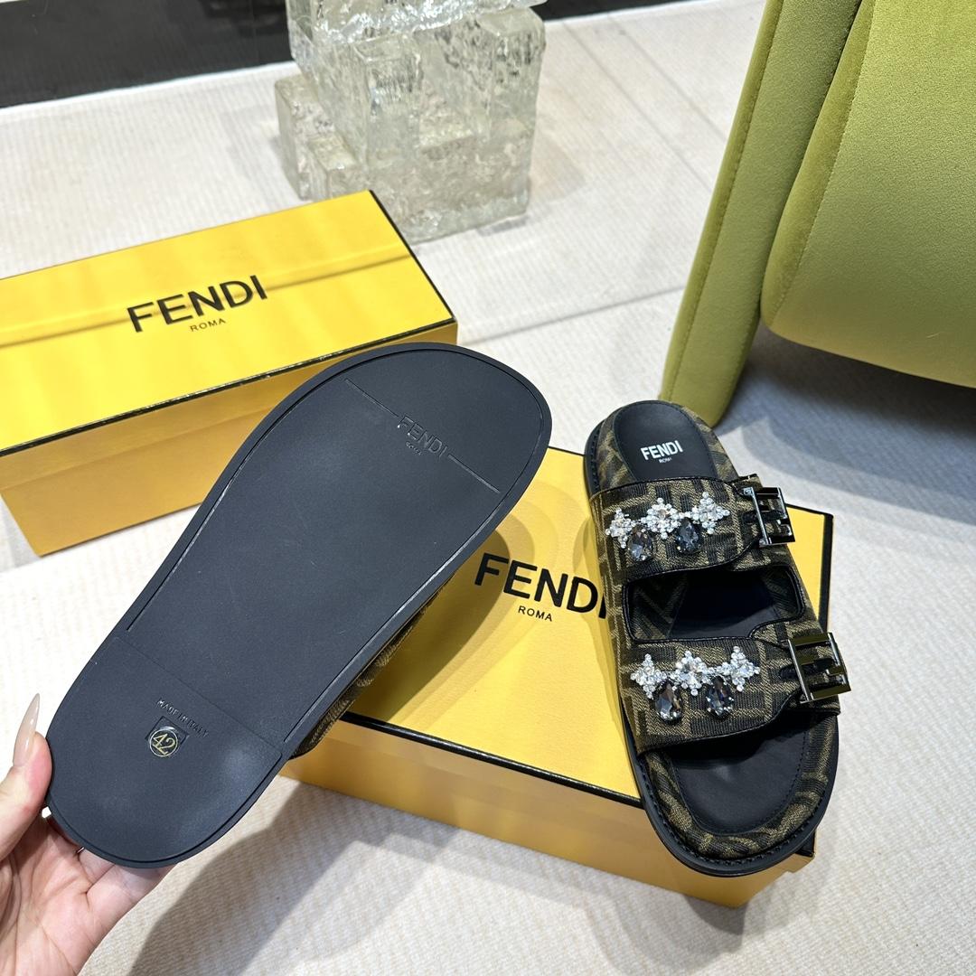 Fendi Feel Brown Fabric Slides - PerfectKickZ
