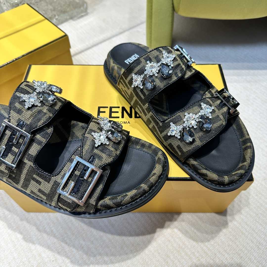 Fendi Feel Brown Fabric Slides - PerfectKickZ
