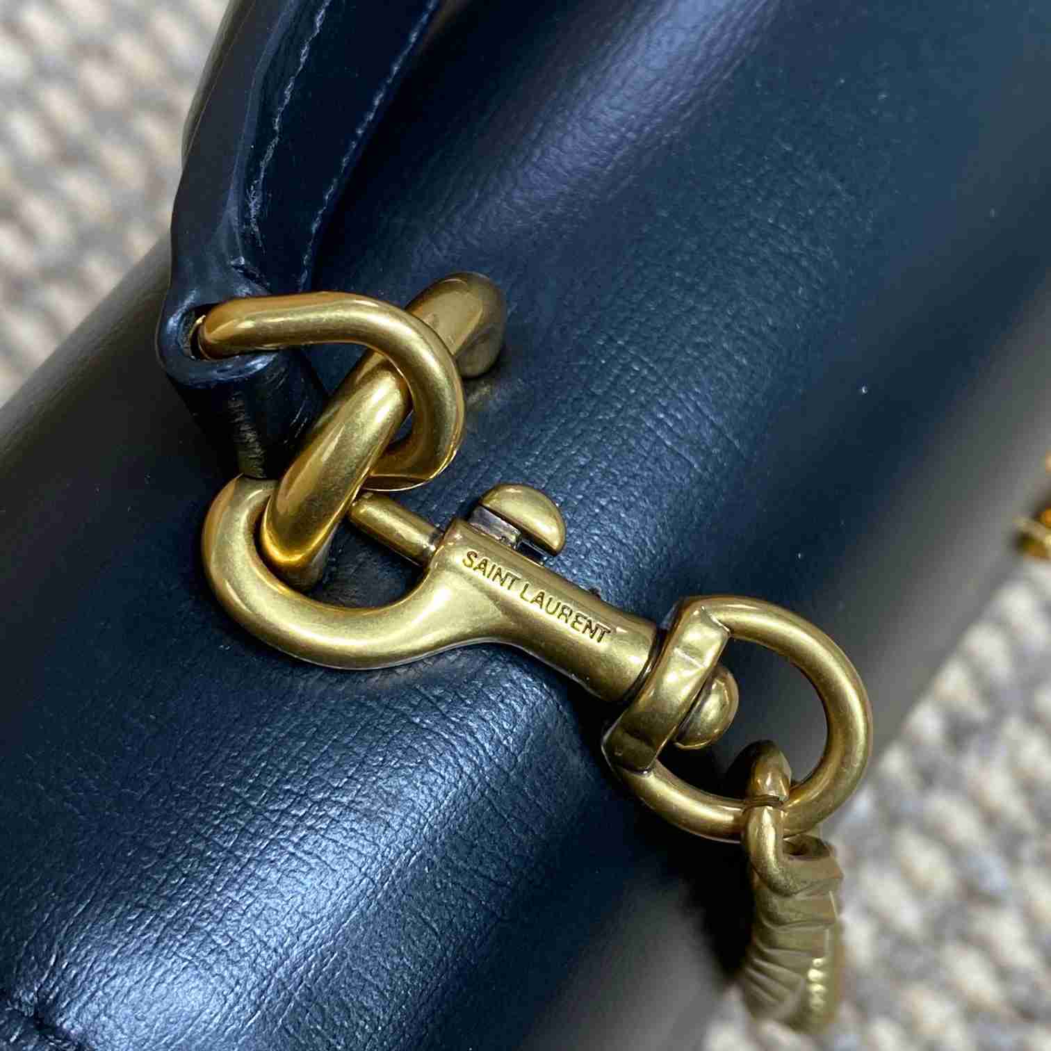 Saint Laurent Women Sunset Medium Leather Shoulder Bag （25*18*7cm） - PerfectKickZ