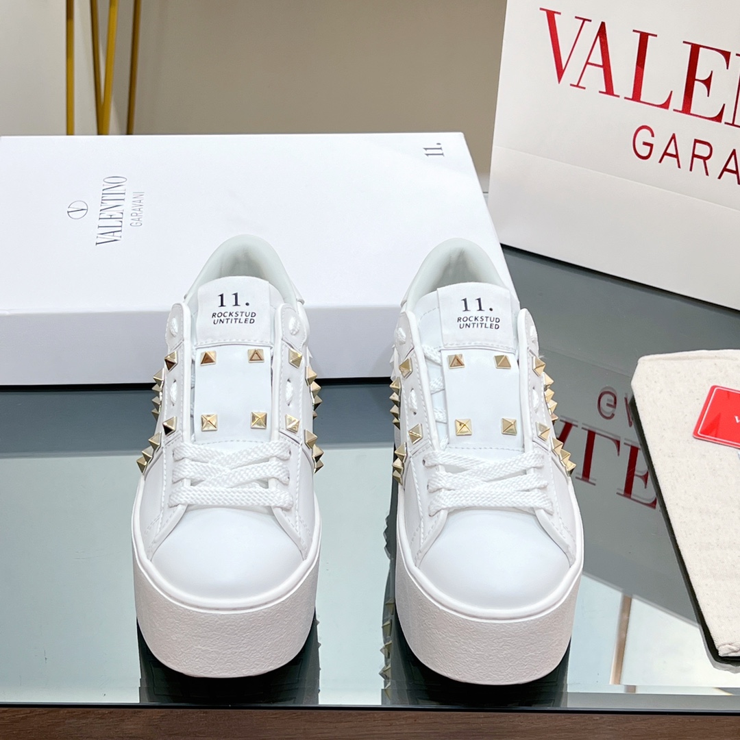 Valenti Flatform Rockstud Untitled Sneaker In Calfskin - PerfectKickZ