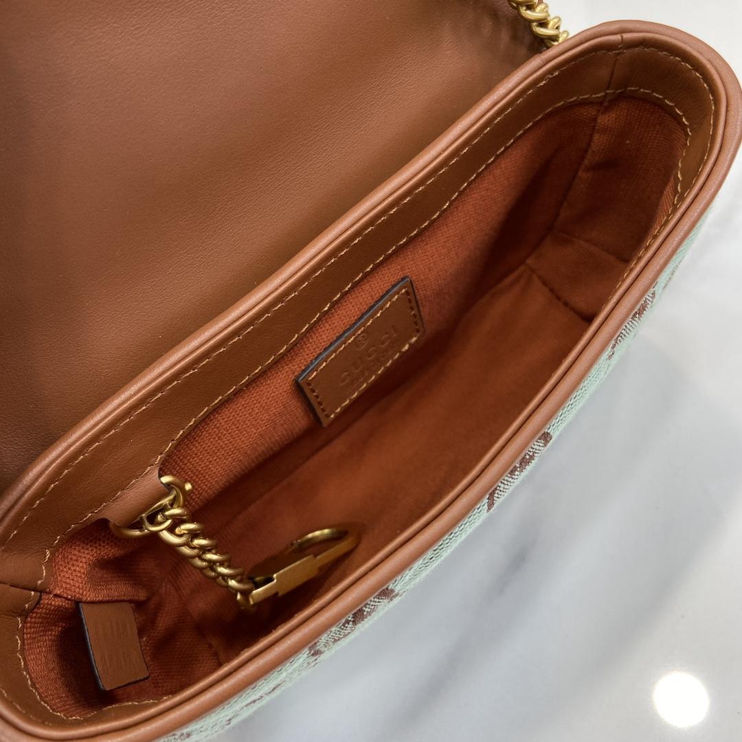Gucci GG Super Mini Shoulder Bag - PerfectKickZ