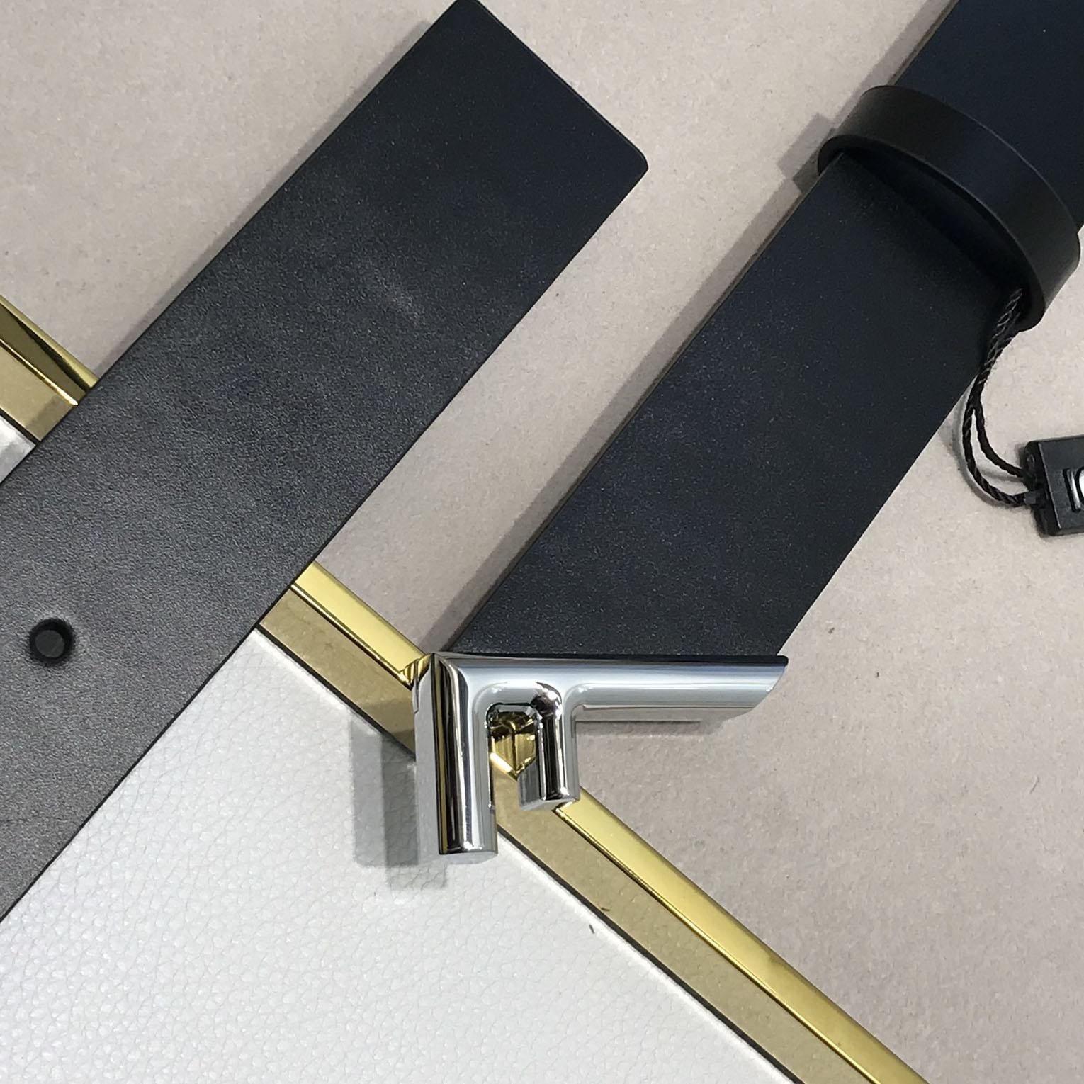 Fendi Five Belt - 