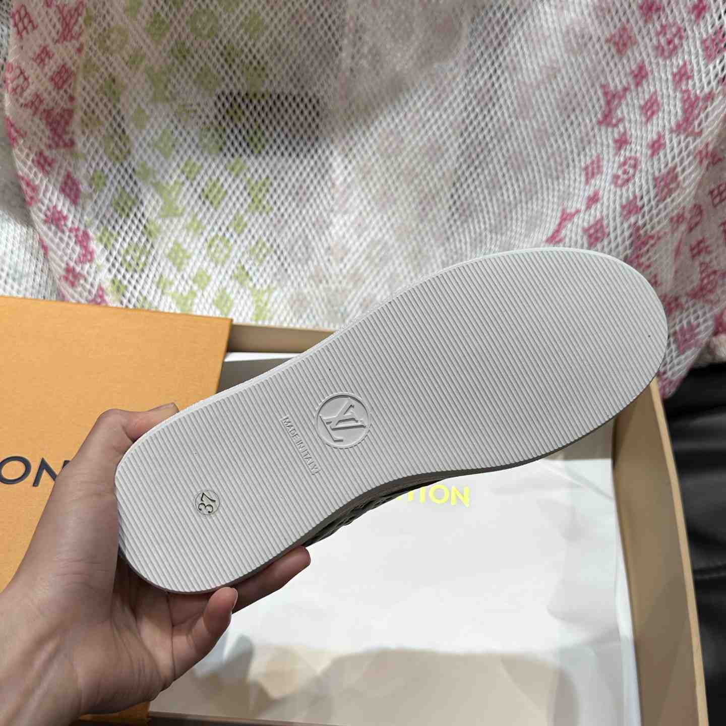 Louis Vuitton LV Stadium Sneaker   1ACUJ3 - PerfectKickZ