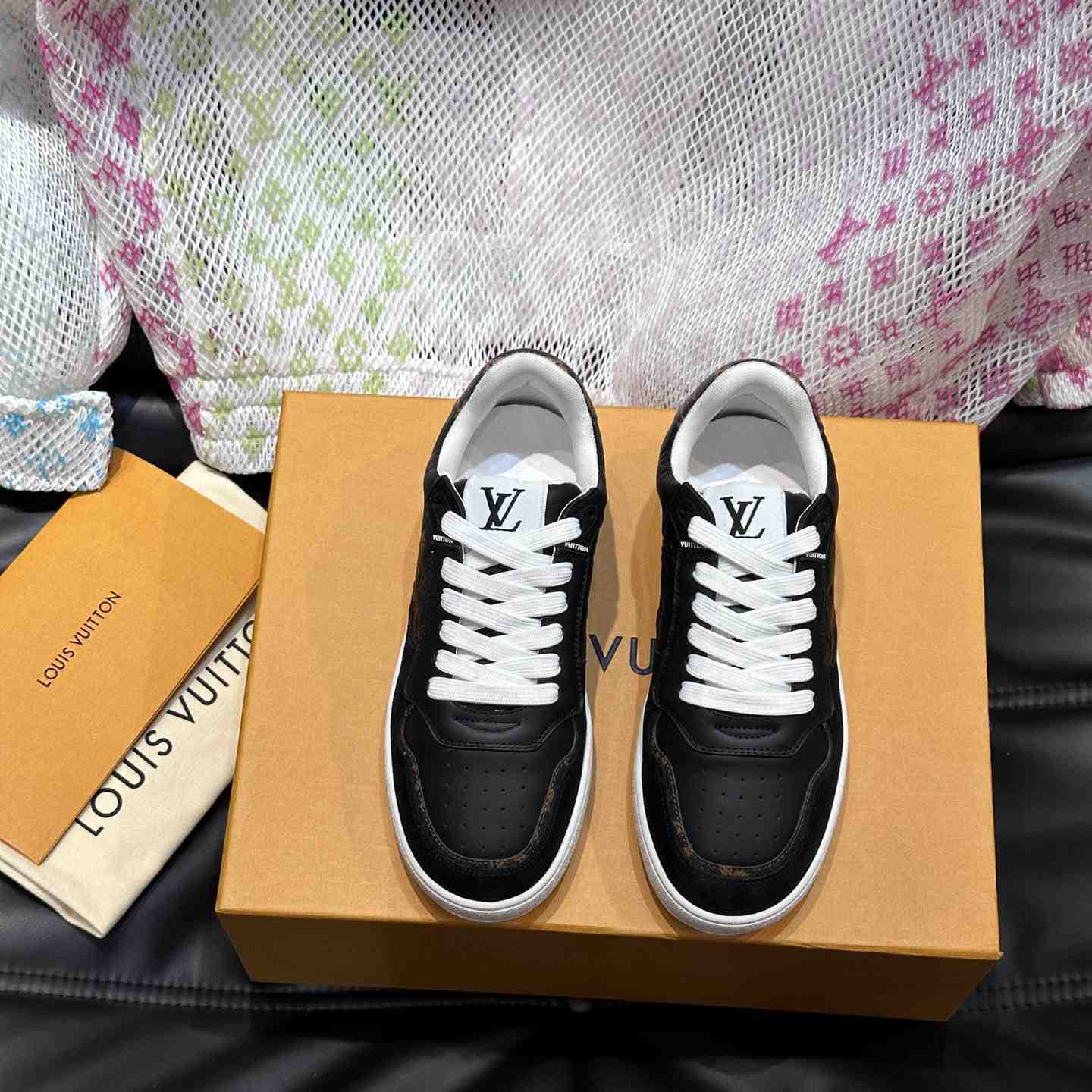 Louis Vuitton LV Stadium Sneaker   1ACUJ3 - PerfectKickZ