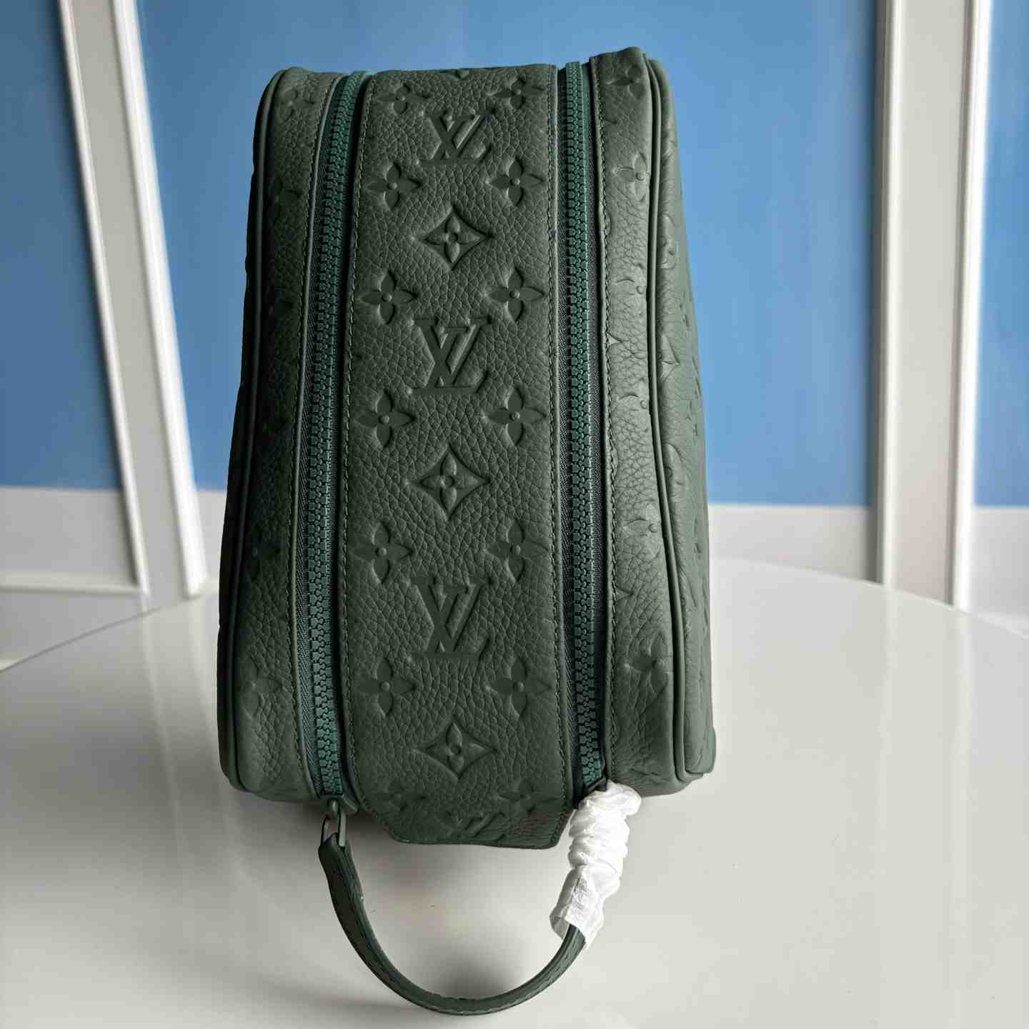 Louis Vuitton Dopp Kit    M24442 - PerfectKickZ