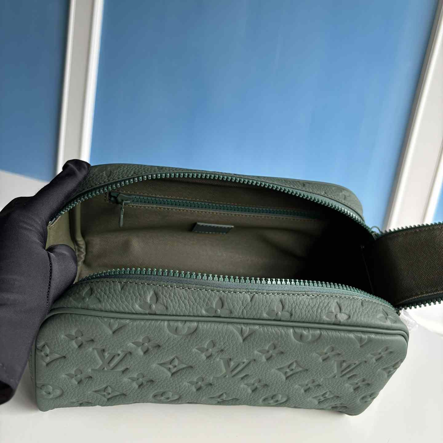 Louis Vuitton Dopp Kit    M24442 - PerfectKickZ