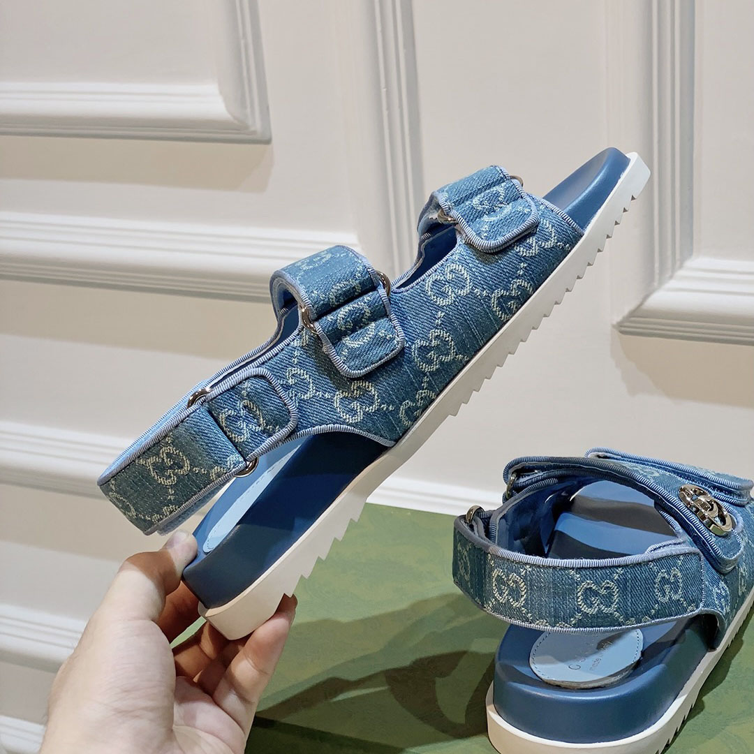 Gucci Women's Double G Sandal  - PerfectKickZ