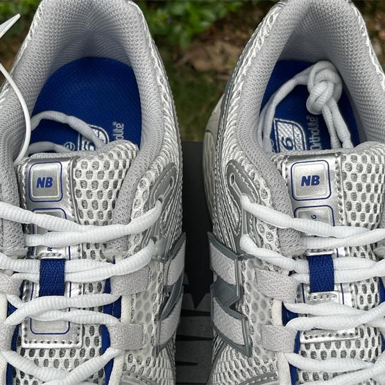 New Balance 1906R Sneakers      M1906RQA  - PerfectKickZ